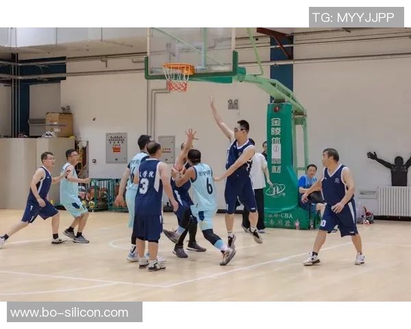 深圳篮球队在篮球团队协作排行榜中荣获第六名的佳绩引发关注